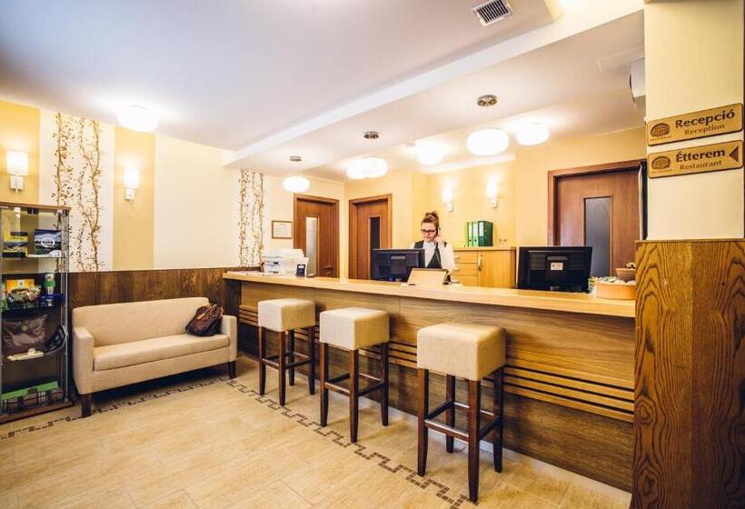 Natur Hotel Kövestető