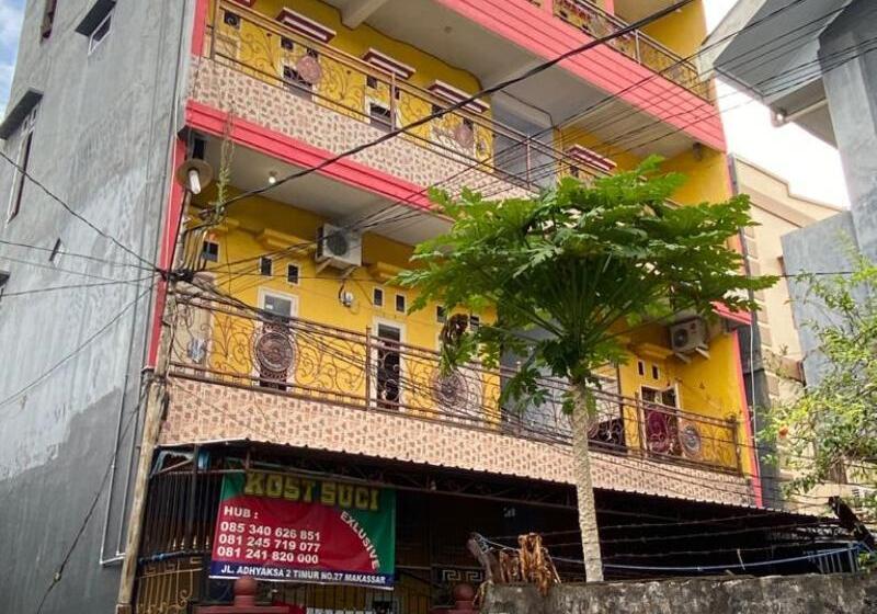 بنسيون Homestay Lestari Makassar