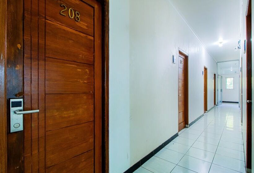 펜션 Ian Jk Hotel Benda Tangerang