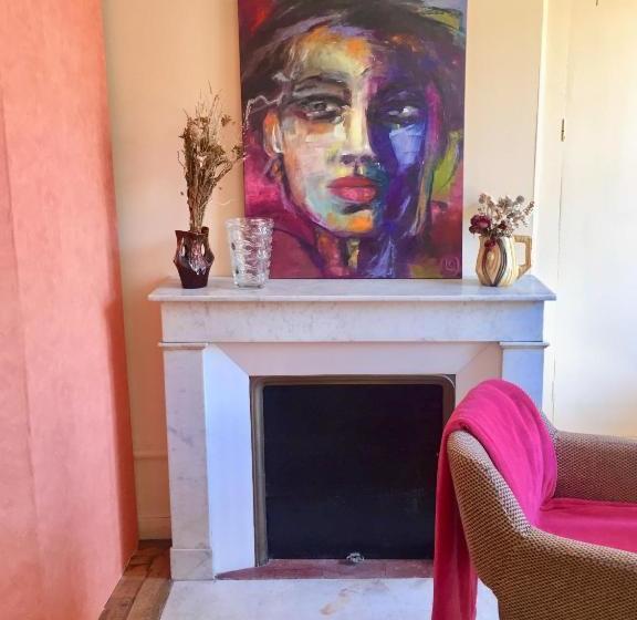 פנסיון Orfenor