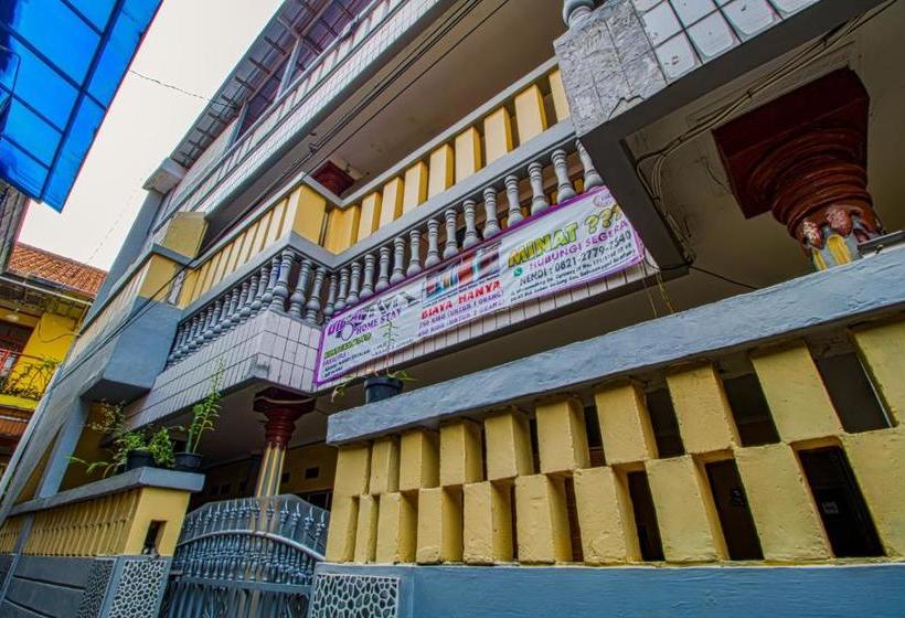 ペンション Ungu Kostel Fly Over Kircon