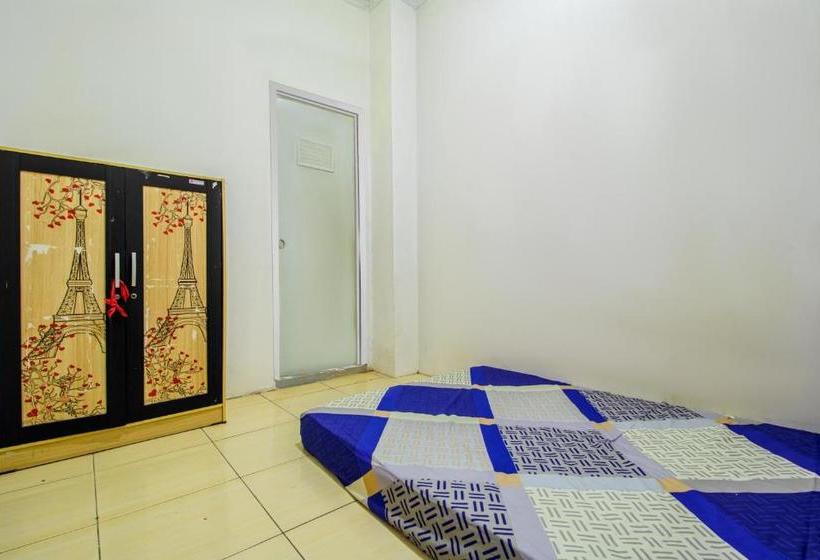 ペンション Ungu Kostel Fly Over Kircon