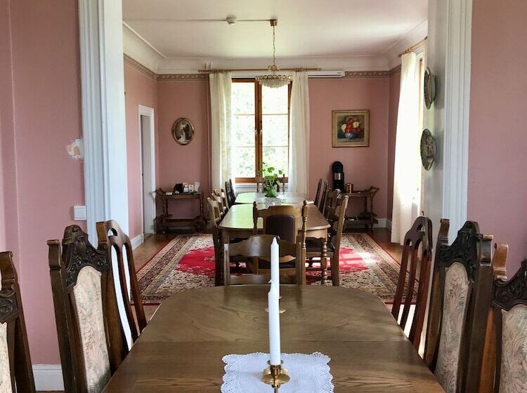 פנסיון öyegården