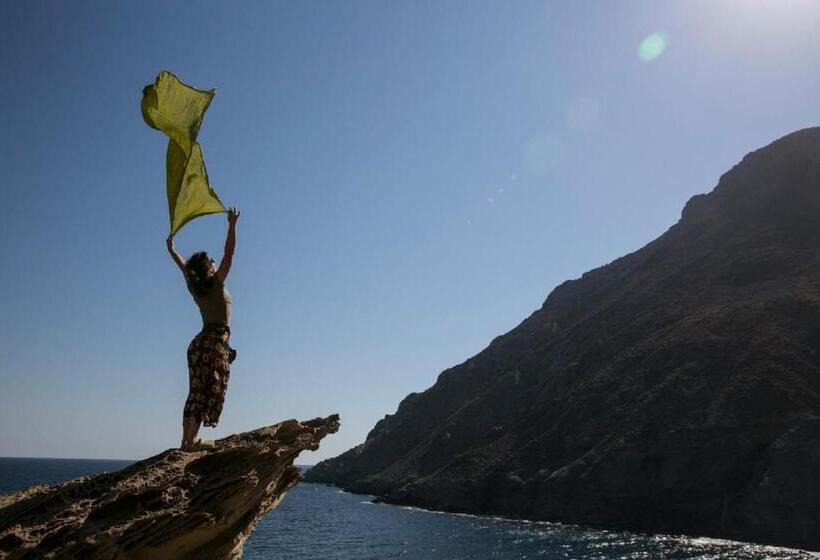 Курорт İmroz Kardamos