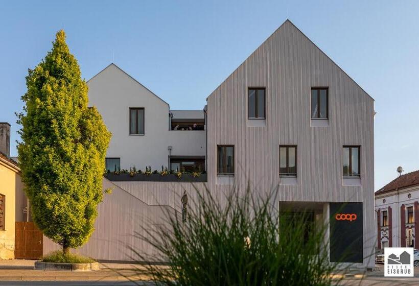 Resort Lednice   Eisgrub