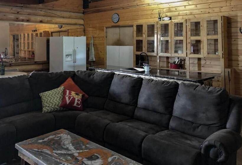 فندق صغير Ponderosa Inn