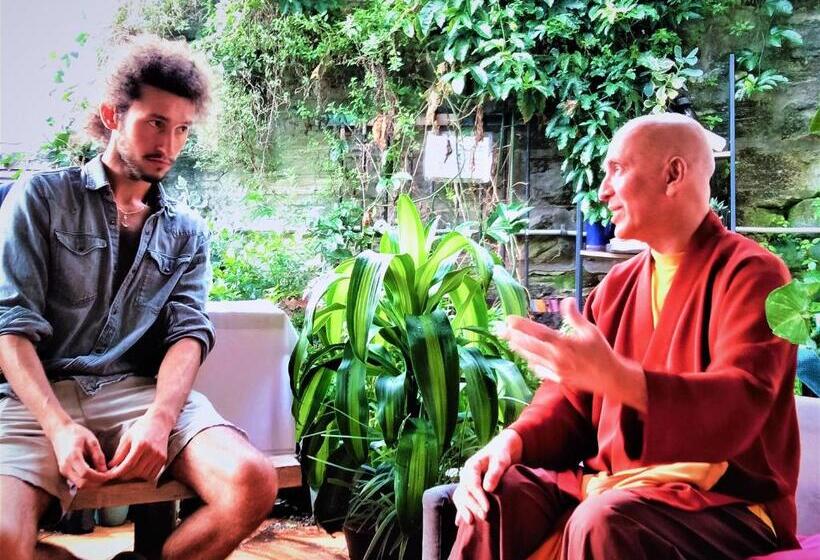 هاستل Zen Harmony House Sydney