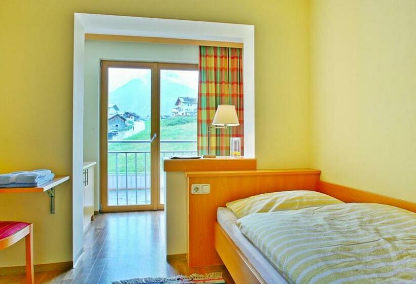 ベッドアンドブレックファースト Der Lecher