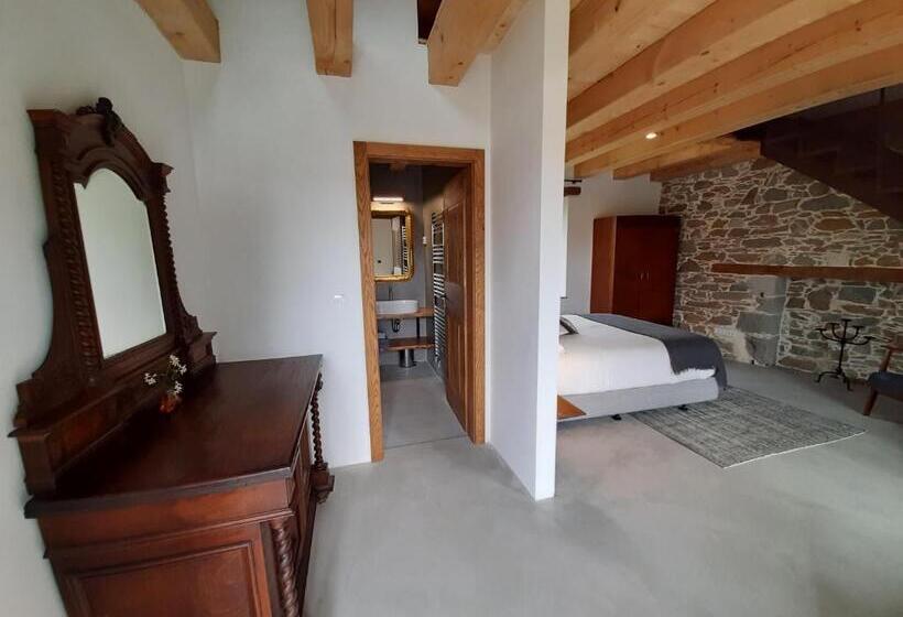 تختخواب و صبحانه Dvor Vipolže