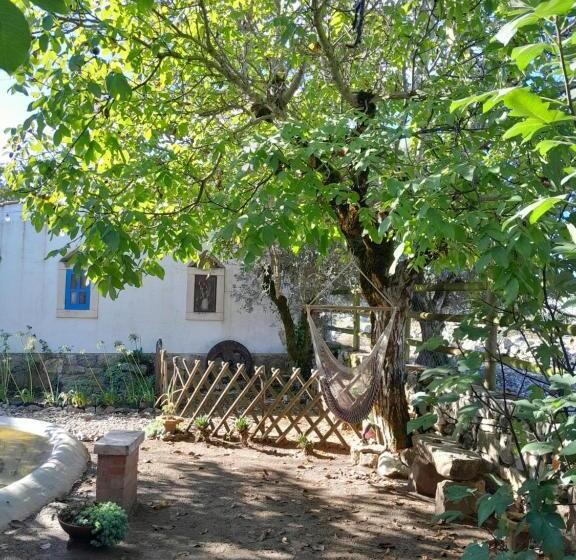 مبيت وإفطار Refugio Das Artes