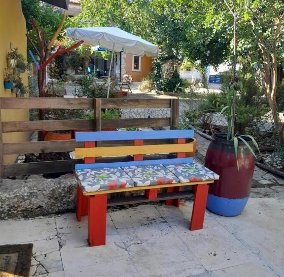 مبيت وإفطار Refugio Das Artes