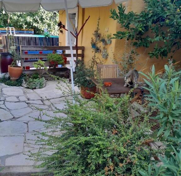 مبيت وإفطار Refugio Das Artes