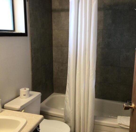 Christina Lake Motel And Rv Park