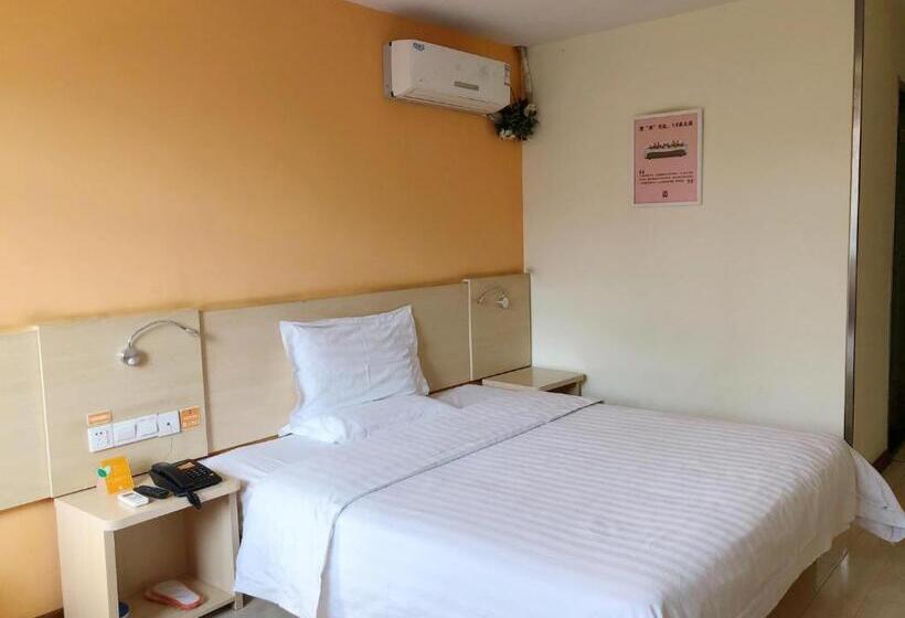 בית מלון כפרי 7 Days Inn Tianjin Wuqing High Speed Railway Station Shangdong Jin Street