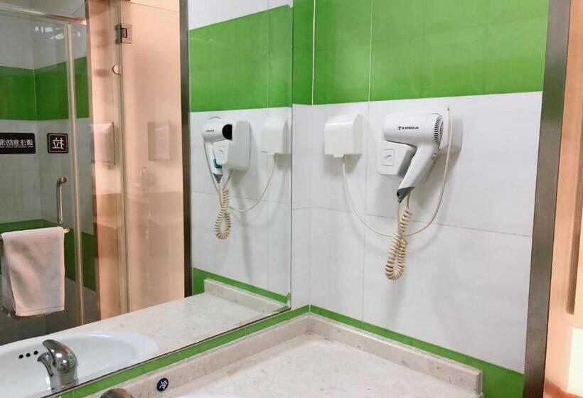 בית מלון כפרי 7 Days Inn Tianjin Wuqing High Speed Railway Station Shangdong Jin Street