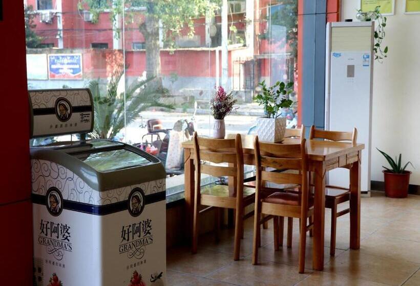 호텔 7days Inn Luoyang Zhongzhou Middle Road Jiulongding