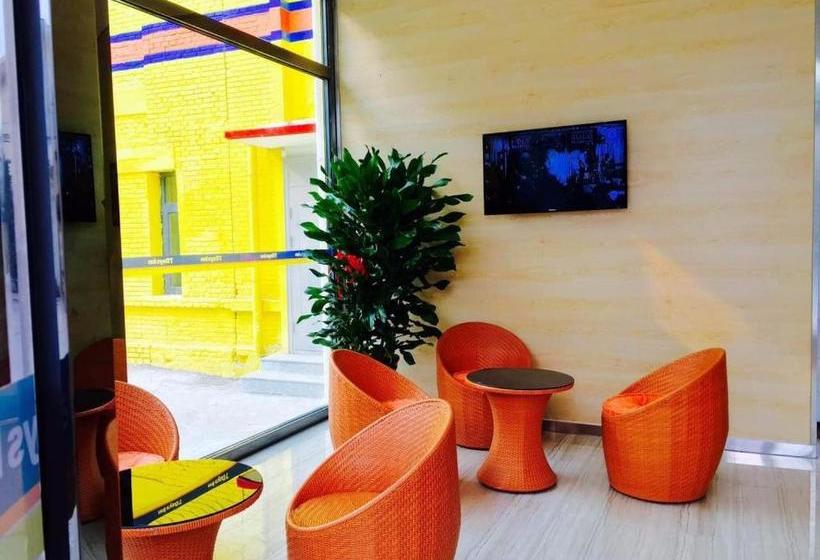 בית מלון כפרי 7days Inn Tianjin Railway Station Jinshiqiao Metro Station