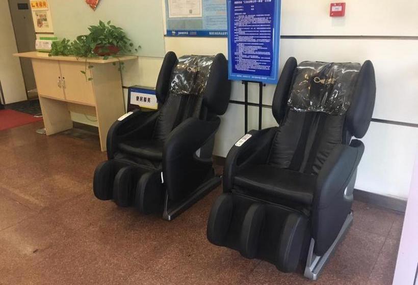 Отель 7 Days Inn Zibo Linzi District Tianqi Road Qina Studio