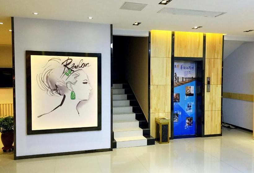 酒店 7days Premium Dalian Development Zone Wucaicheng Rail Station