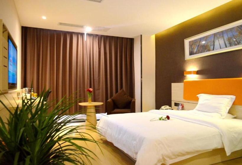 Hotell 7days Premium Deyang Shifang Square Branch