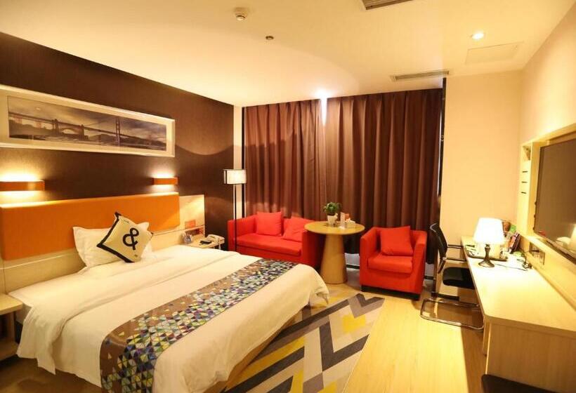 Szálloda 7days Premium Deyang Shifang Square Branch