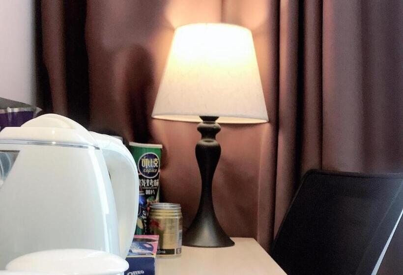 Hotel 7days Premium Deyang Shifang Square Branch