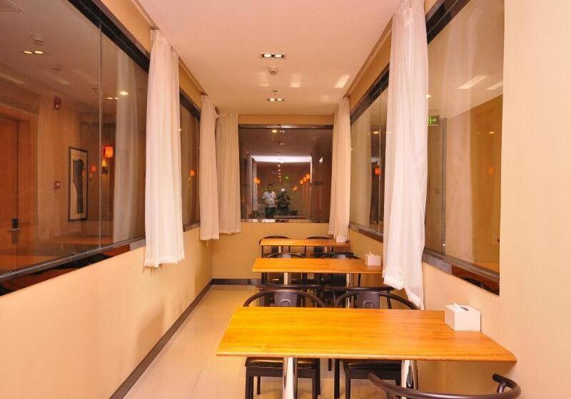 هتل 7days Premium Ji`nan Luokou Clothing City Wuying Hill North Road