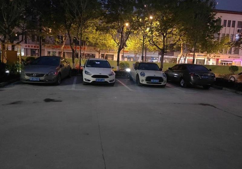 ホテル 7 Days Premium·kaifeng Gulou Square