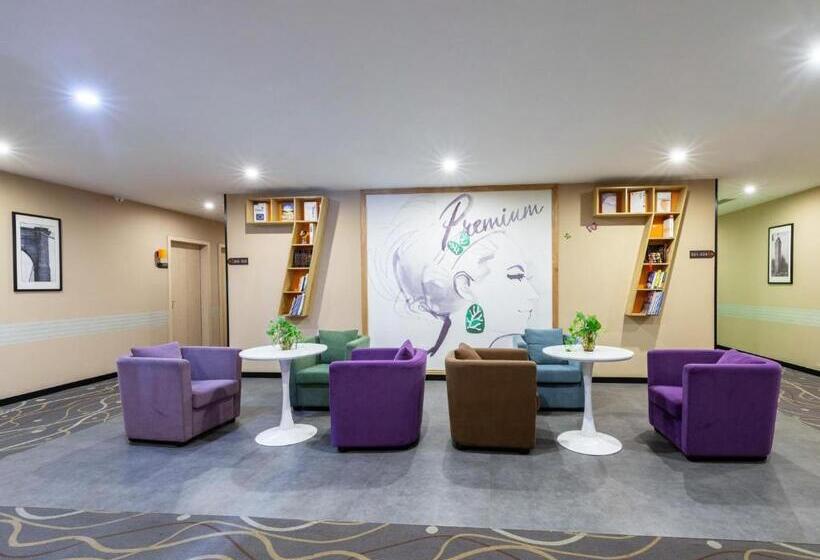 בית מלון כפרי 7days Premium Shenzhen Airport T3 Terminal Branch