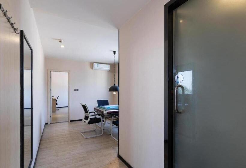 בית מלון כפרי 7days Premium Shenzhen Airport T3 Terminal Branch