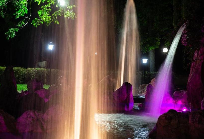 فندق Aminta Resort