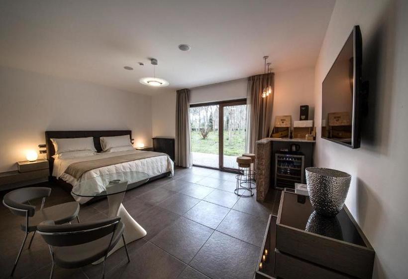 בית מלון כפרי Aminta Resort