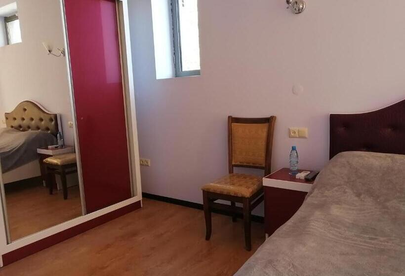 בית מלון כפרי Belleville