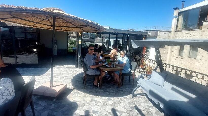 ホテル Epoch Stone House