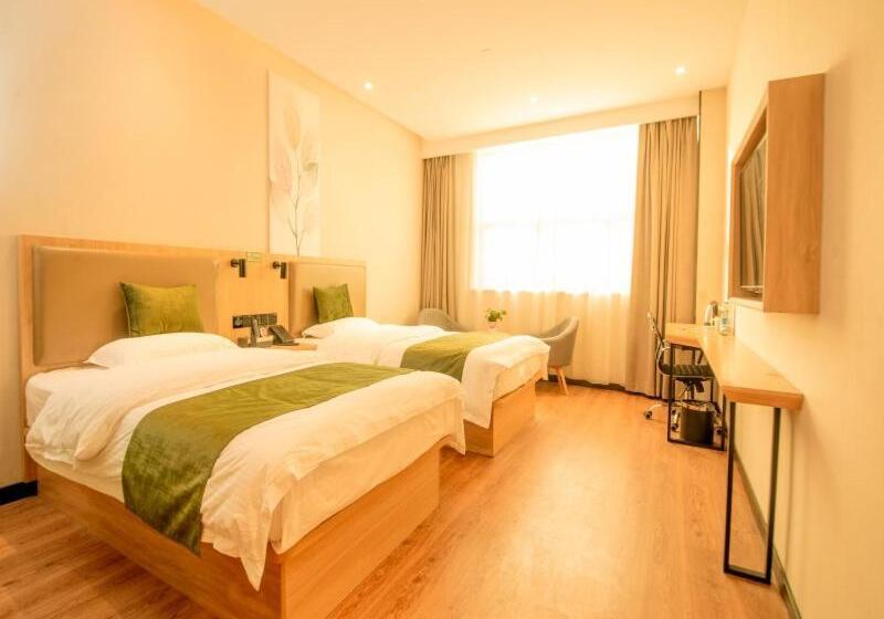 Отель Greentree Inn Nanjing Lukou Airport