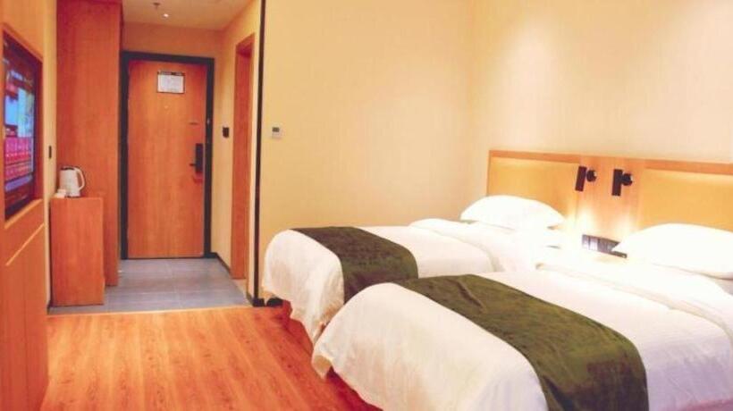 בית מלון כפרי Greentree Inn Yichun Mingyueshan Airport