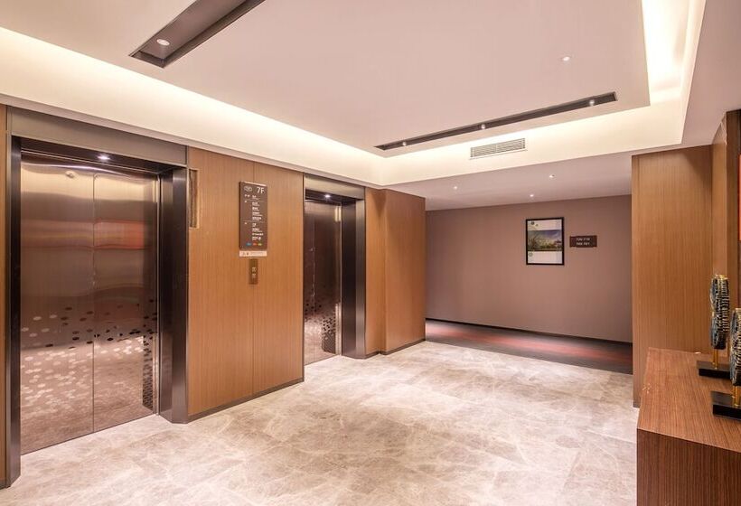 فندق Hampton By Hilton Changchun Ziyou Road