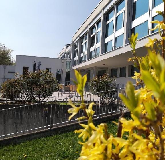 فندق Hôtel Centre Saint François