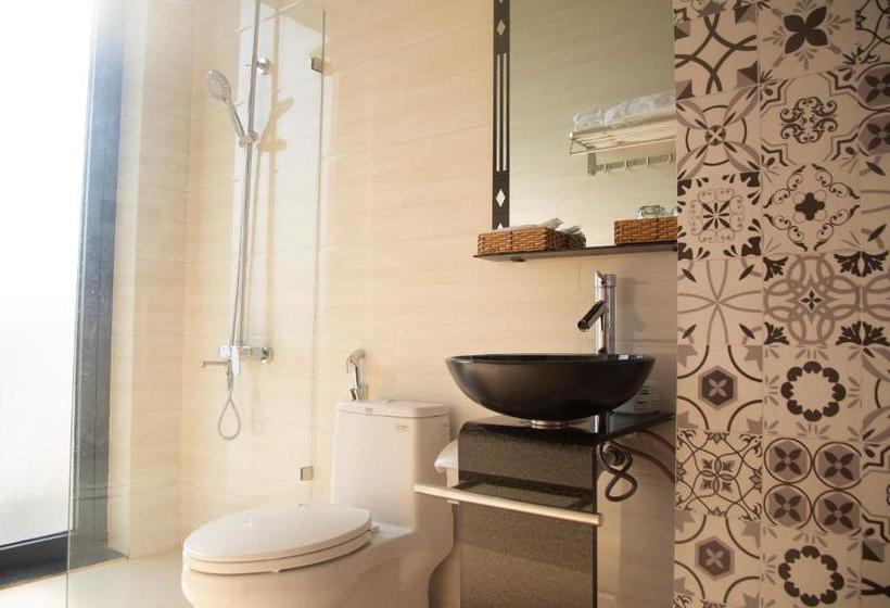 هتل Khách Sạn Phú Yên   Baka