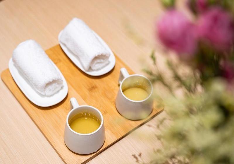 Lavande Hotel Guangzhou Huadu Square