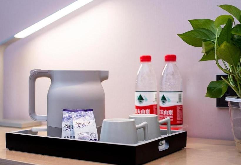 Lavande Hotel Luzhou Lufu Wanfu Daduhui