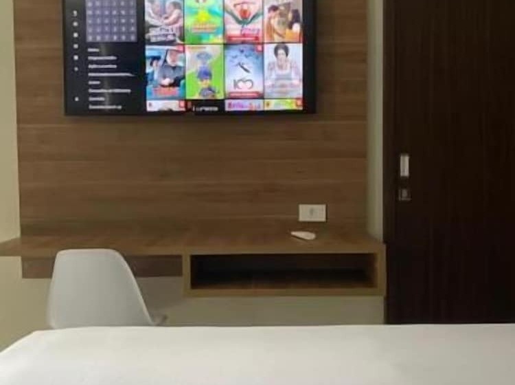 酒店 Orla Do Rio Branco