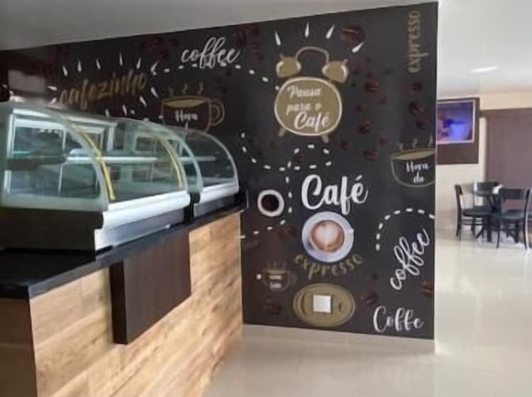 酒店 Orla Do Rio Branco