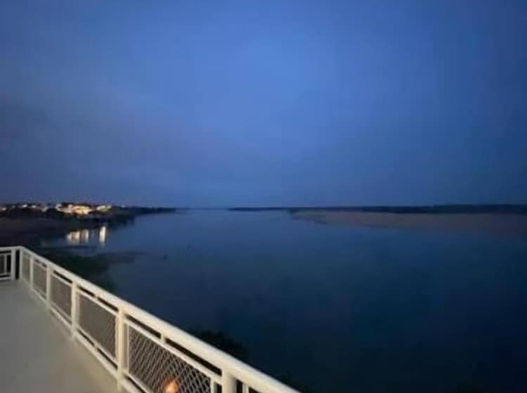 酒店 Orla Do Rio Branco