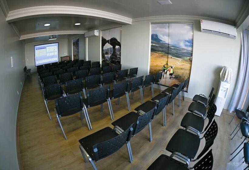 酒店 Orla Do Rio Branco