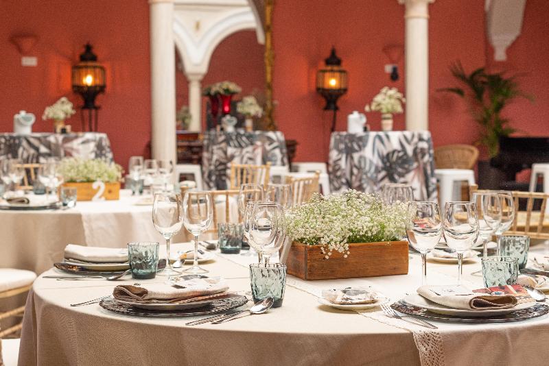 酒店 Palacio San Fernando