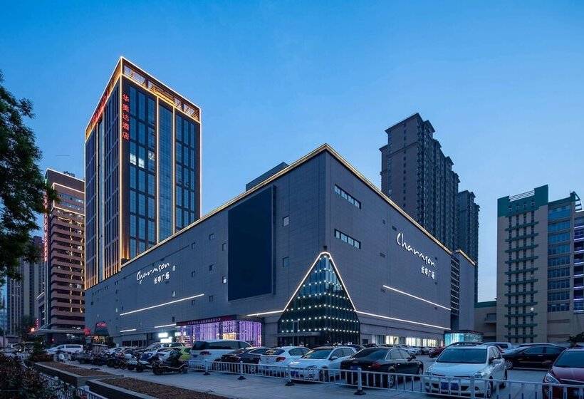 Отель Ramada By Wyndham Luoyang Downtown