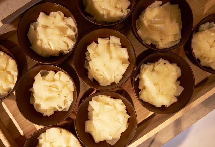 Ref Omiya By Vessel Hotels