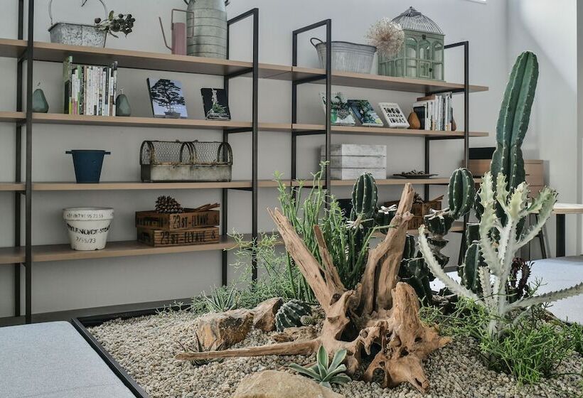 Ref Omiya By Vessel Hotels