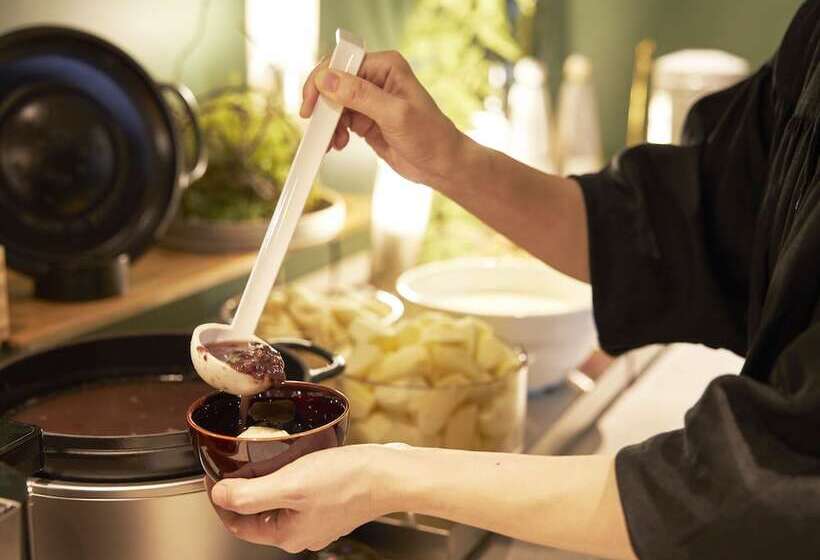 Ref Omiya By Vessel Hotels